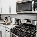 Luxurious One Bedroom Suite With Balboa Park View